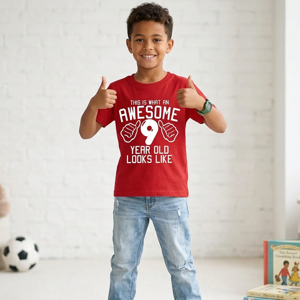 T-shirt pour enfant This What an Awesome 9 Year Old Looks Like 