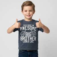 Voici à quoi ressemble un génial Big Brother T-shirt pour enfants 