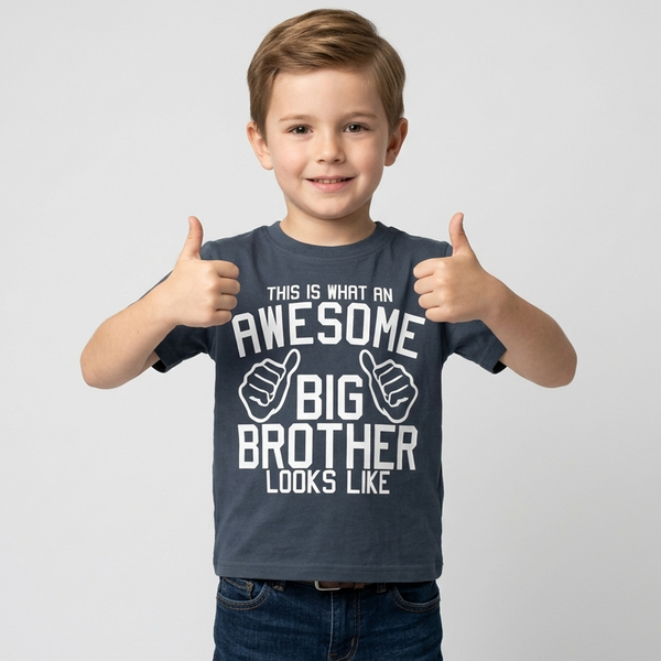 Voici à quoi ressemble un génial Big Brother T-shirt pour enfants 