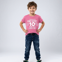 C'est à quoi ressemble un génial 10 ans T-shirt pour enfants 