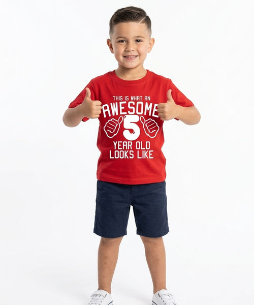 T-shirt pour enfant This What an Awesome 5 Year Old Looks Like 