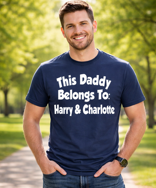 Ce papa appartient à ... D2 T-shirt unisexe