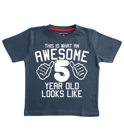 T-shirt pour enfant This What an Awesome 5 Year Old Looks Like 