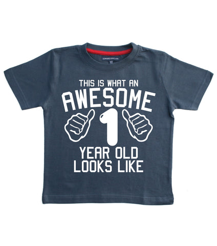 This is what awesome 1 year old looks like Children's T-shirt