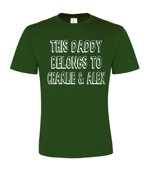 T-shirt unisexe personnalisé 'Ce papa appartient à...' D2 