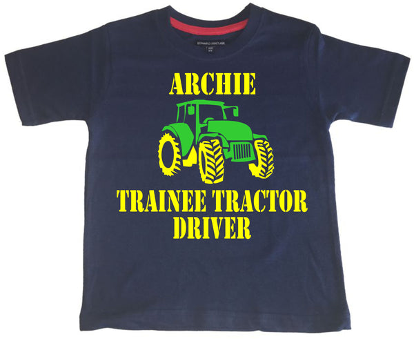 T-shirt personnalisé pour enfants "Trainee Tractor Driver" avec votre nom !