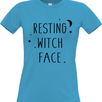 Visage de sorcière au repos T-shirt ajusté pour femme 