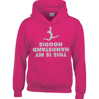 Ceci est mon sweat à capuche à capuche avec imprimé à paillettes argentées 