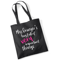 Sac personnalisé plein de choses très importantes 