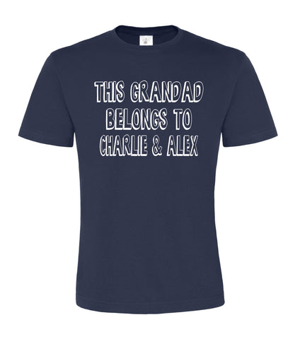 Personnalisé ce grand-père appartient à ... T-shirt unisexe bleu marine 