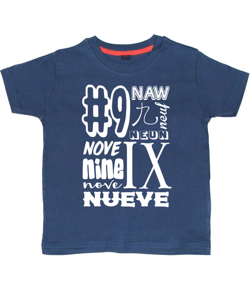 Numéro d'anniversaire de la marine dans différentes langues T-shirt enfant 
