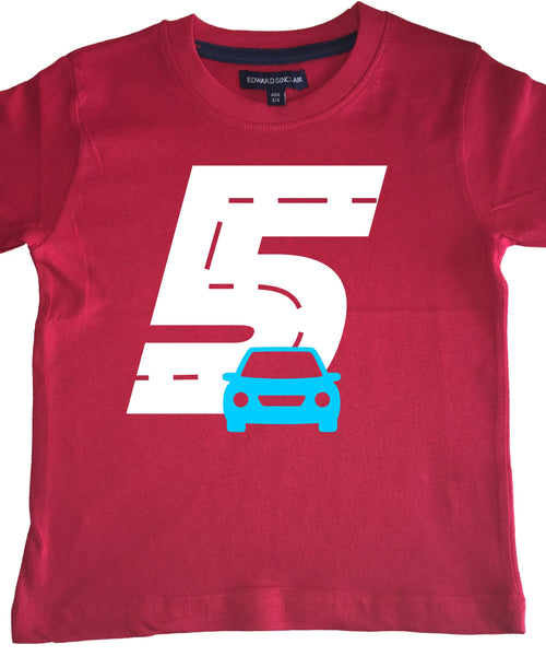 T-shirt rouge pour enfant Birthday Racetrack avec imprimé blanc et bleu