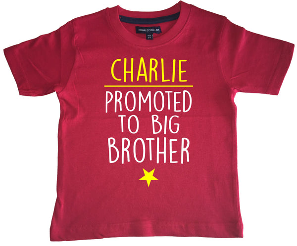 "Promu Big Brother" personnalisé avec votre nom ! Enfants de T-shirt 
