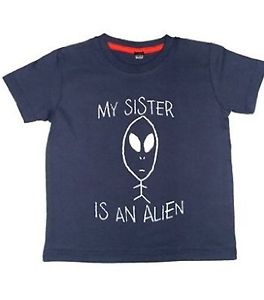 Ma soeur est un t-shirt pour enfants de la marine extraterrestre